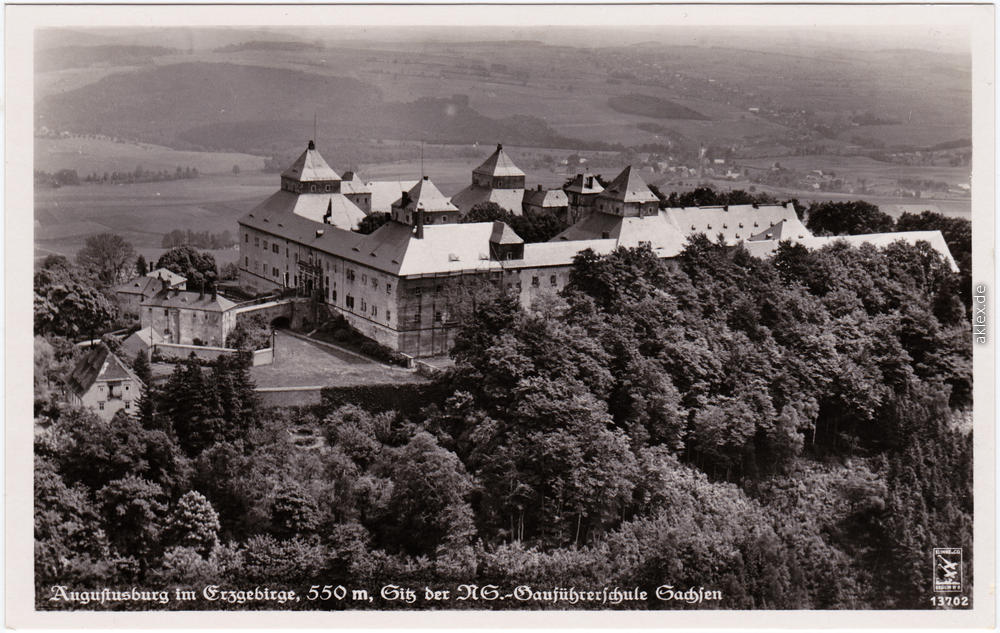 zoom: Image side vintage Postcard from 1936: Luftbild der Augustusburg:: Augustusburg