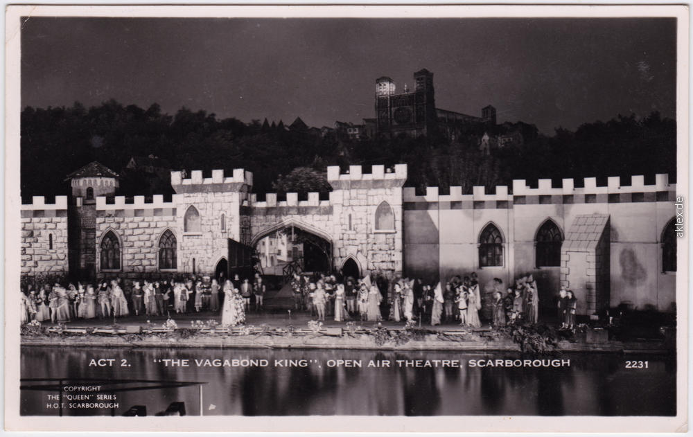 zoom: Image side vintage Postcard from 1934: Act 2. The Vagabond King Open Air Theater:: Scarborough