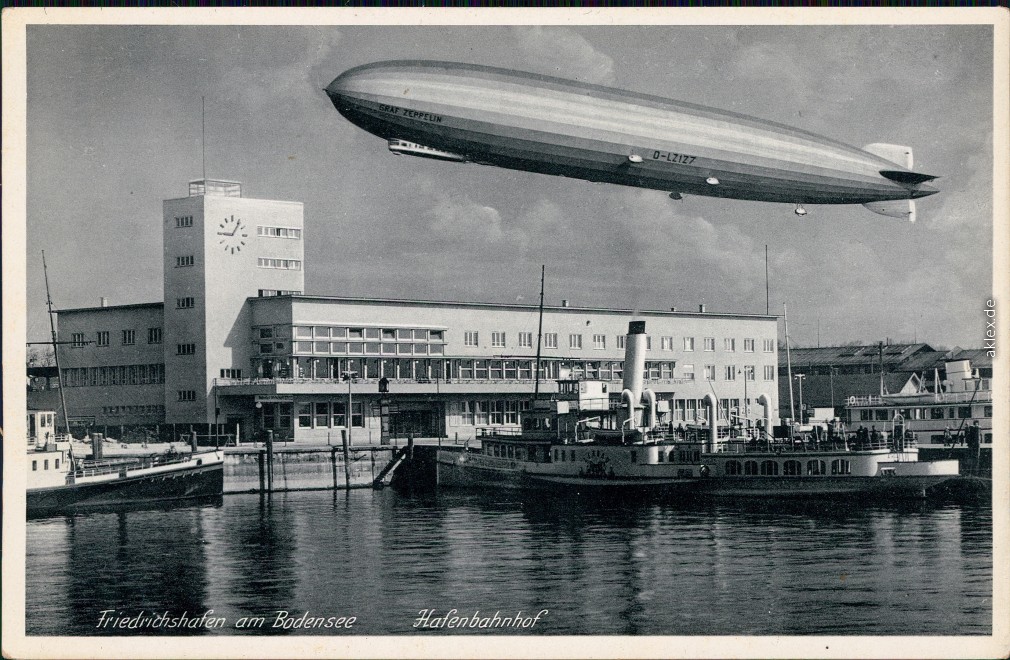 Hafenbahnhof Zeppelin Und Dampfer Friedrichshafen