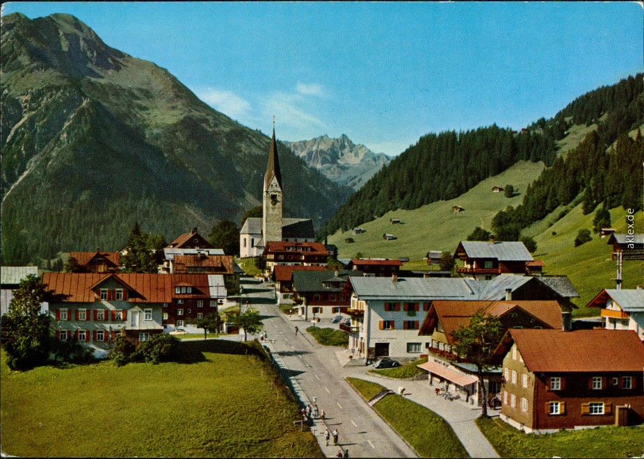 vergrößern: Bildseite historische Ansichtskarte von 1988: Panorama-Ansicht:: Mittelberg/Vorarlberg