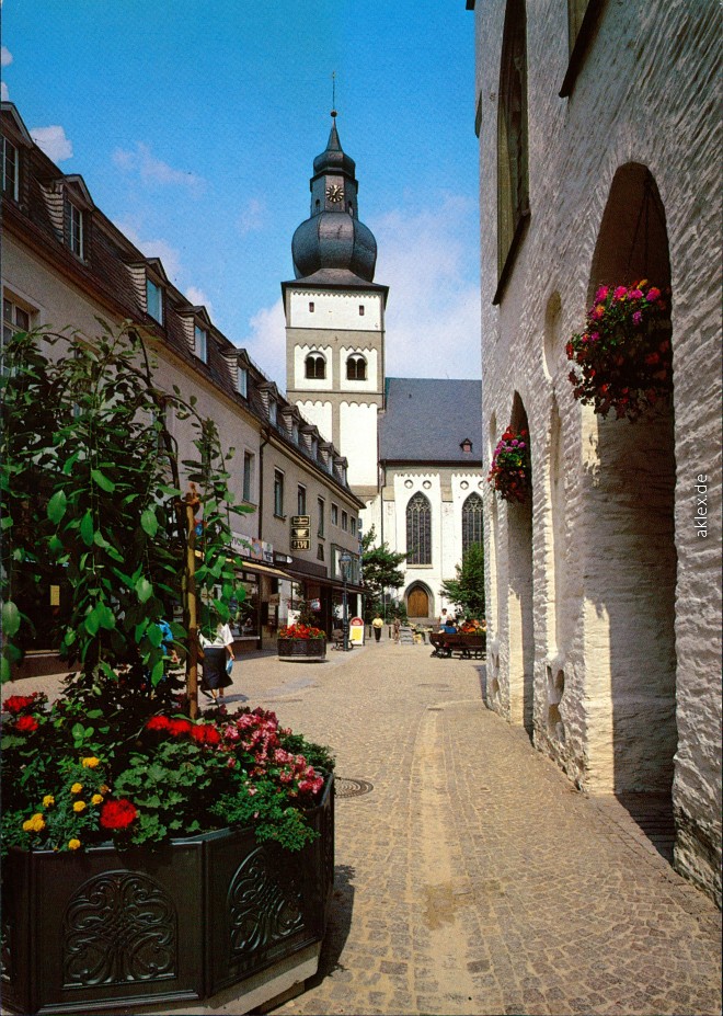 vergrößern: Bildseite historische Ansichtskarte von 1985: Dom:: Attendorn