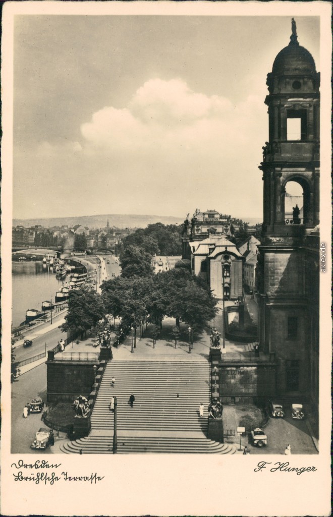 zoom: Image side vintage Postcard from 1940: Brühlsche Terrasse / Terassenufer:: Innere Altstadt-Dresden