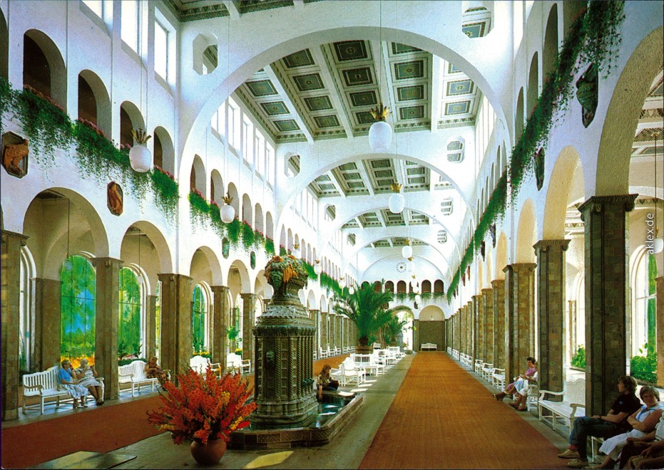 vergrößern: Bildseite historische Ansichtskarte von 1980: Wandelhalle:: Bad Kissingen