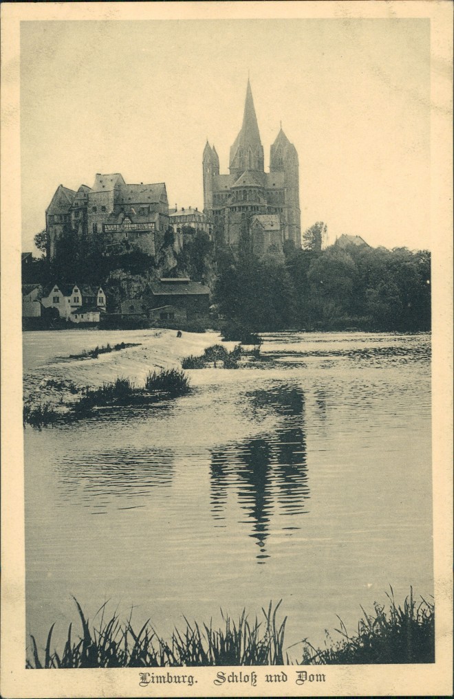 zoom: Image side vintage Postcard from 1927: Uferpartie Schloß und Dom:: Limburg (Lahn)