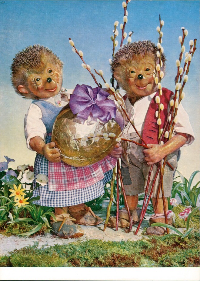 zoom: Image side vintage Postcard from 1975: Mecki Mann & Frau zu Ostern, Osterei (Diehl-Film)::