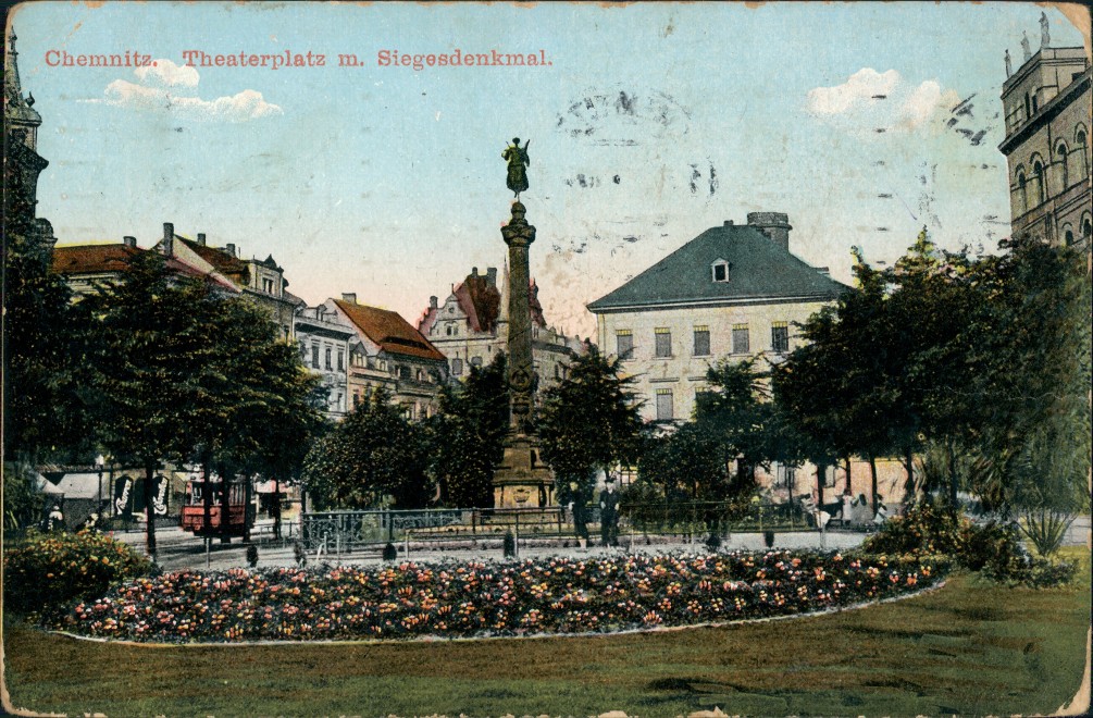 vergrößern: Bildseite historische Ansichtskarte von 1912: Theaterplatz - Siegesdenkmal:: Chemnitz
