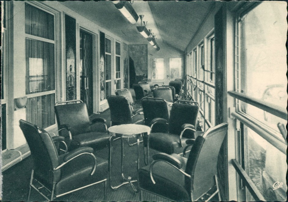 vergrößern: Bildseite historische Ansichtskarte von 1955: Schiff Ship Paquebot FLANDRE Terrasse Grand Salon 1. Klasse::