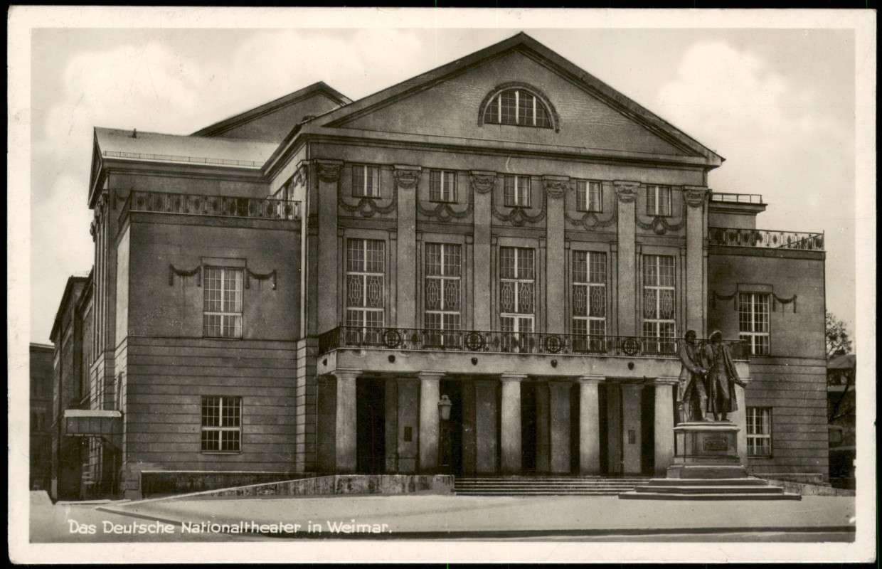 zoom: Image side vintage Postcard from 1932: Deutsches Nationaltheater:: Weimar