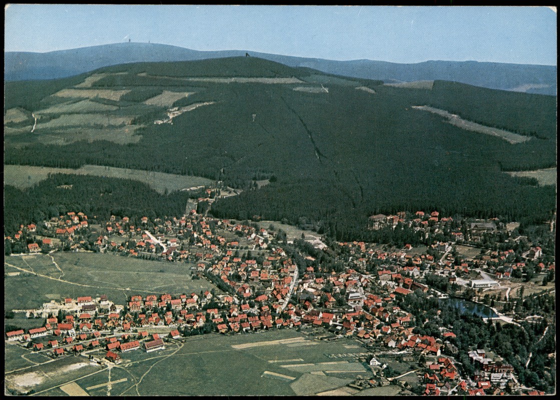 Luftbild Gesamtansicht Mit Wurmberg Und Brocken Braunlage