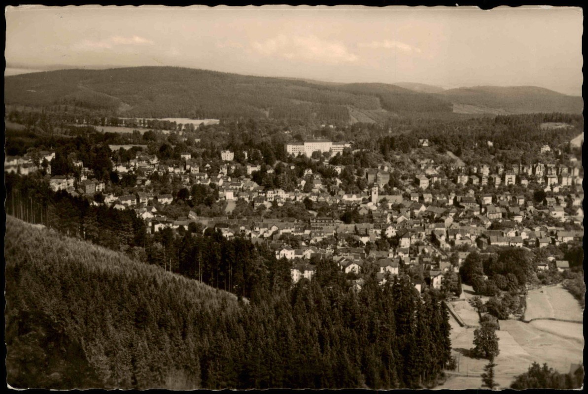 vergrößern: Bildseite historische Ansichtskarte von 1960: Panorama-Ansicht Adolphblick zur DDR-Zeit:: Friedrichroda