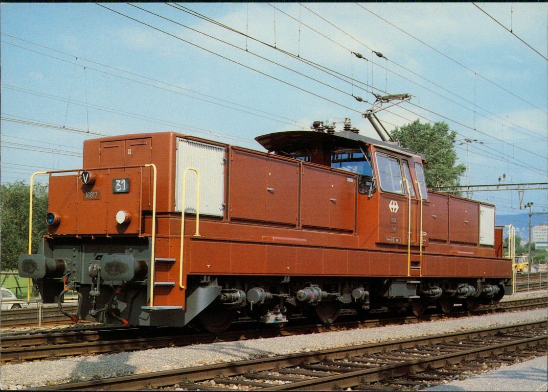 vergrößern: Bildseite historische Ansichtskarte von 1980: Eisenbahn Zug e-Lokomotive Ee 6/6 II 16811-16820::