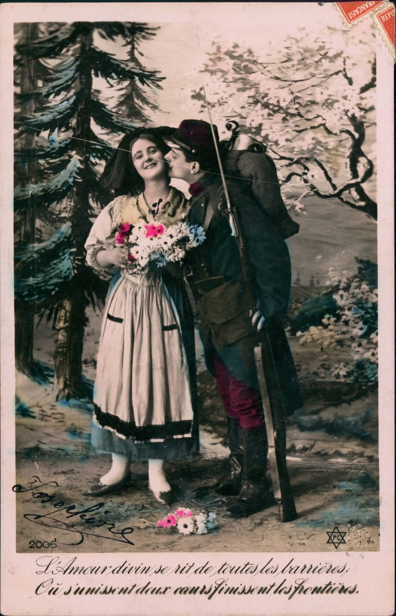 vergrößern: Bildseite historische Ansichtskarte von 1909: Liebe Liebespaare Love Soldat Frau in Tracht::
