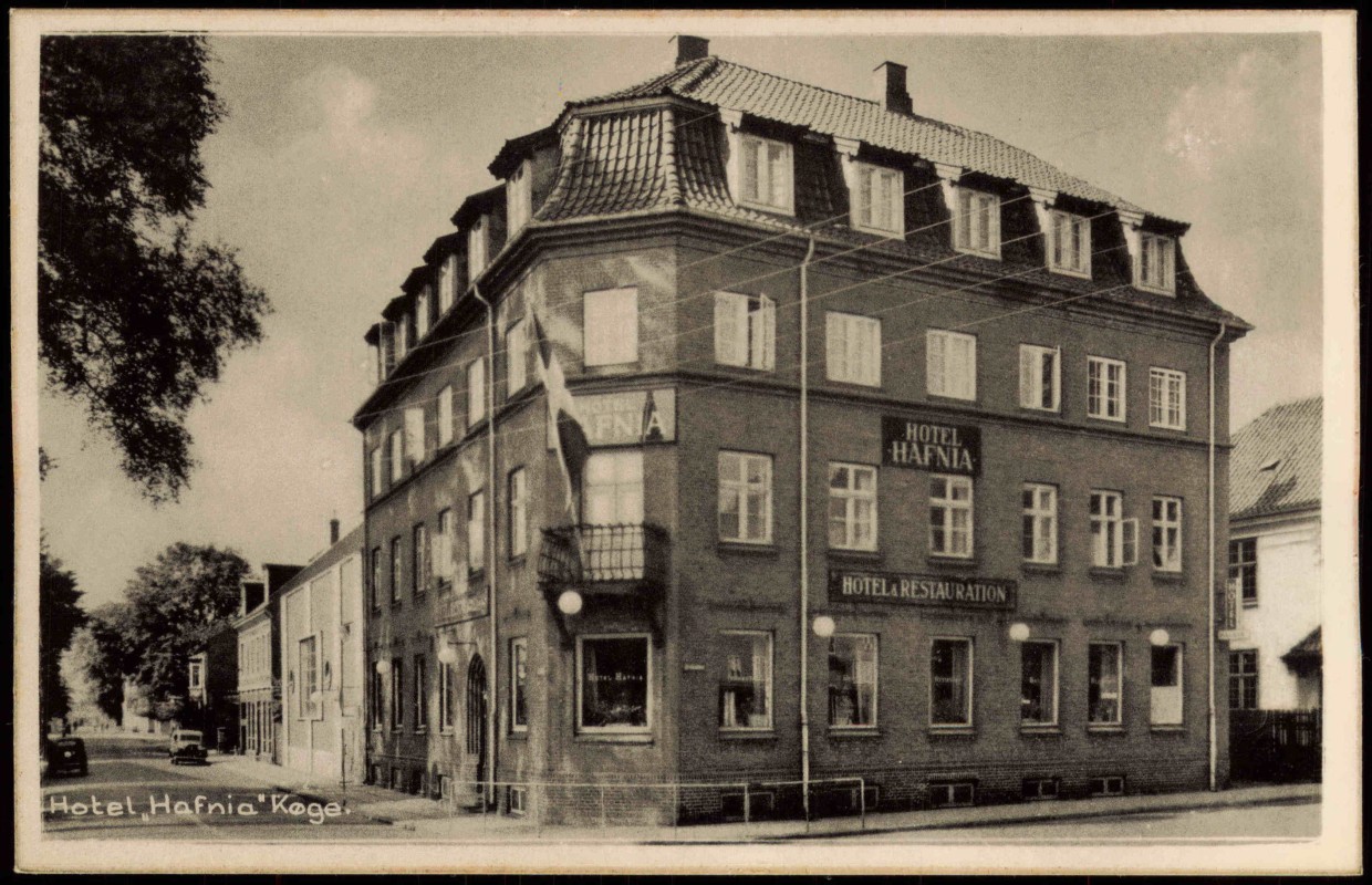 zoom: Image side vintage Postcard from 1940: Hotel Hafnia:: Køge Koge Sjælland