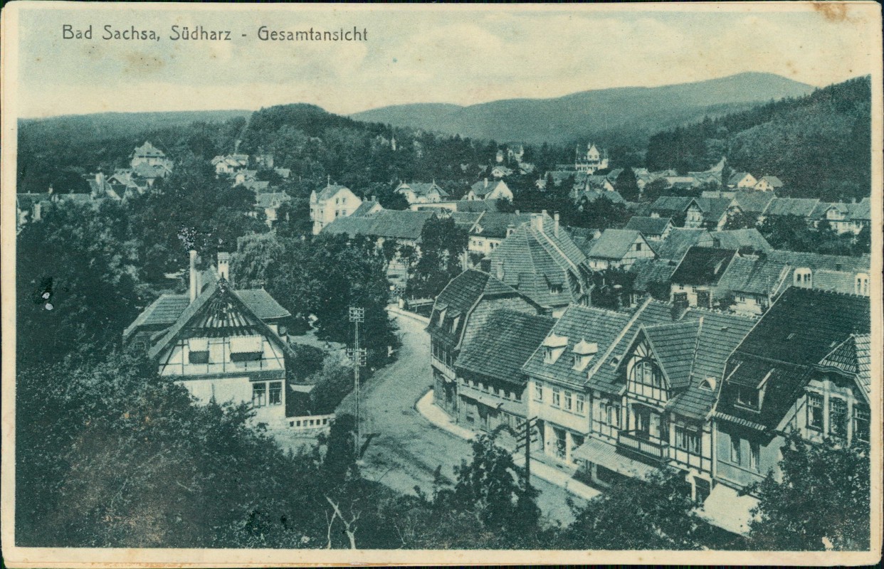vergrößern: Bildseite historische Ansichtskarte von 1935: Straßenblick:: Bad Sachsa