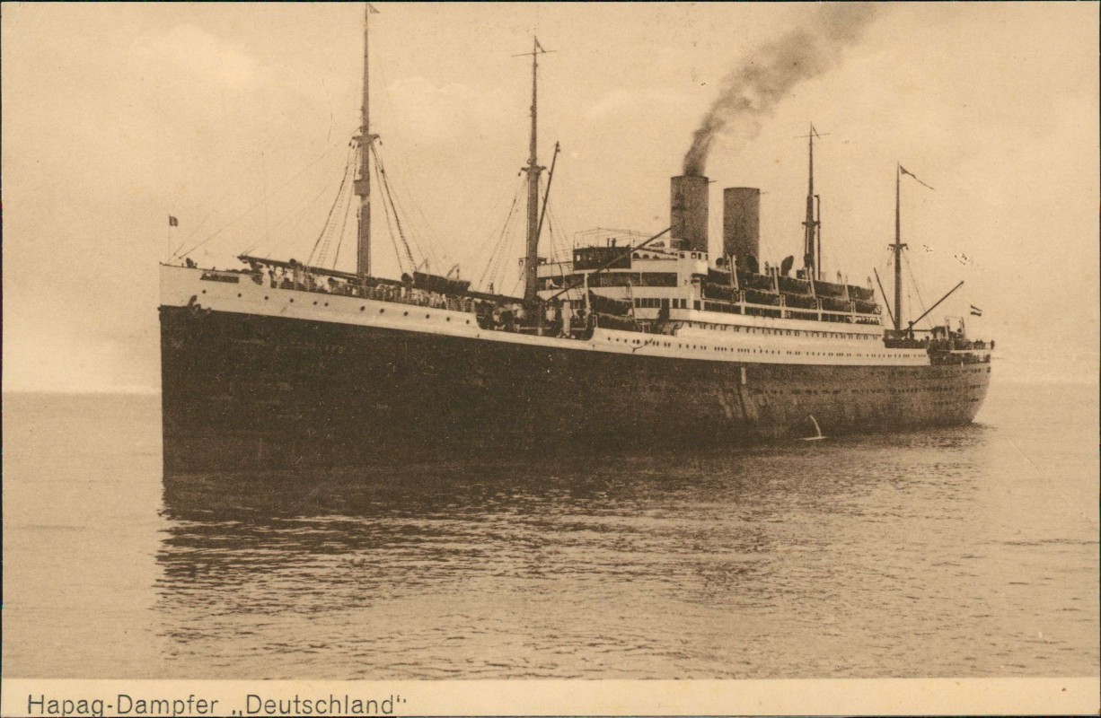 zoom: Image side vintage Postcard from 1912: Schiffe Dampfer Steamer Hapag-Dampfer Deutschland::