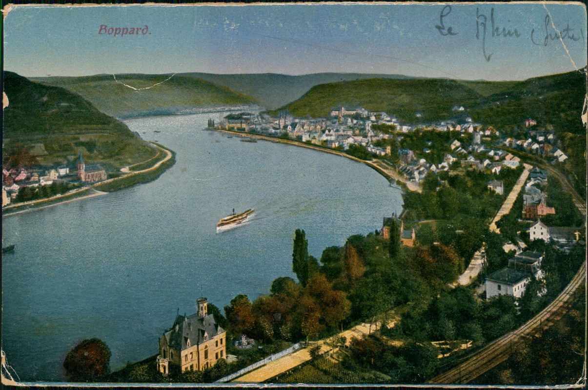 vergrößern: Bildseite historische Ansichtskarte von 1919: Panorama mit Rhein und Dampfer:: Boppard