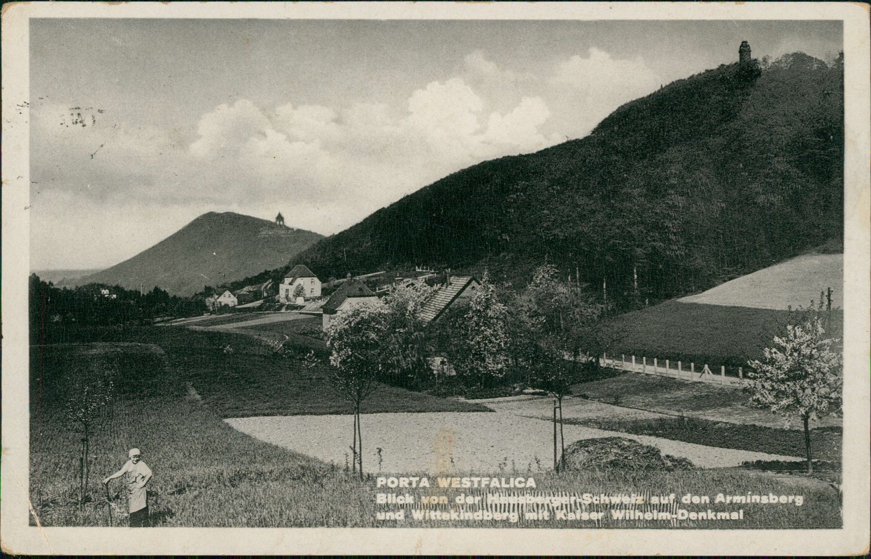 vergrößern: Bildseite historische Ansichtskarte von 1940: Bäuerin Arminsberg Denkmal:: Porta Westfalica