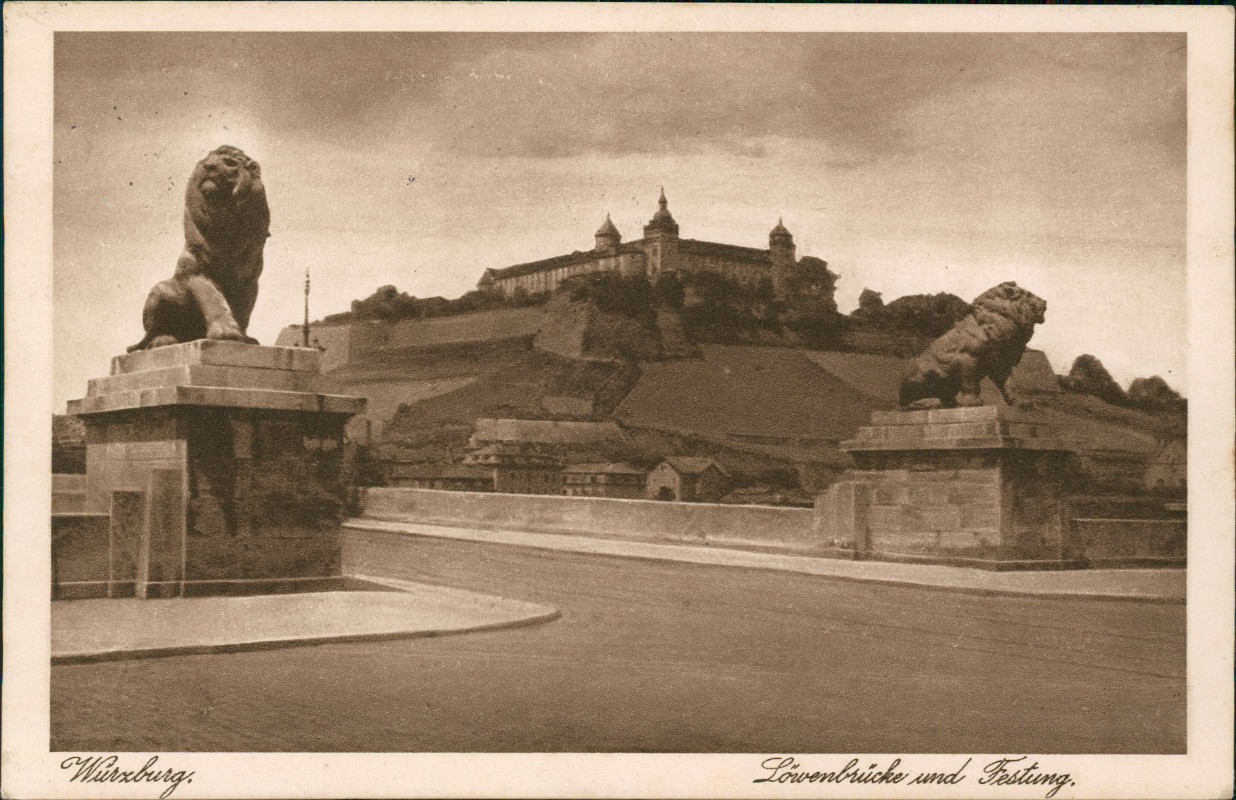 vergrößern: Bildseite historische Ansichtskarte von 1936: Löwenbrücke und Festung:: Würzburg