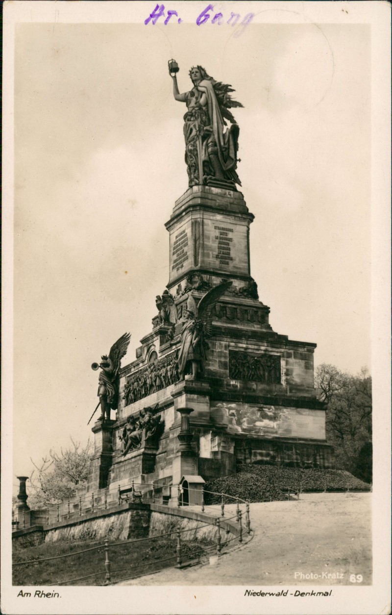 vergrößern: Bildseite historische Ansichtskarte von 1935: National-Denkmal Niederwalddenkmal am Rhein:: Rüdesheim (Rhein)