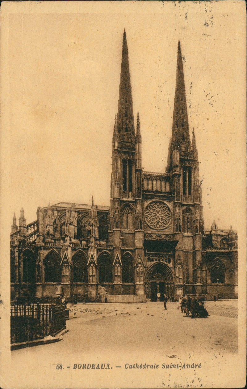 vergrößern: Bildseite historische Ansichtskarte von 1923: Cathédrale Saint-André:: Bordeaux
