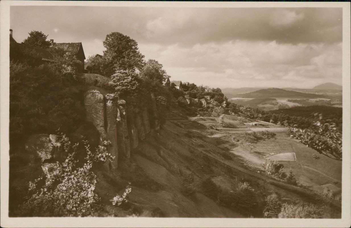 zoom: Image side vintage Postcard from 1929: Daubaer Land. Felsendorf Draschen:: Duba