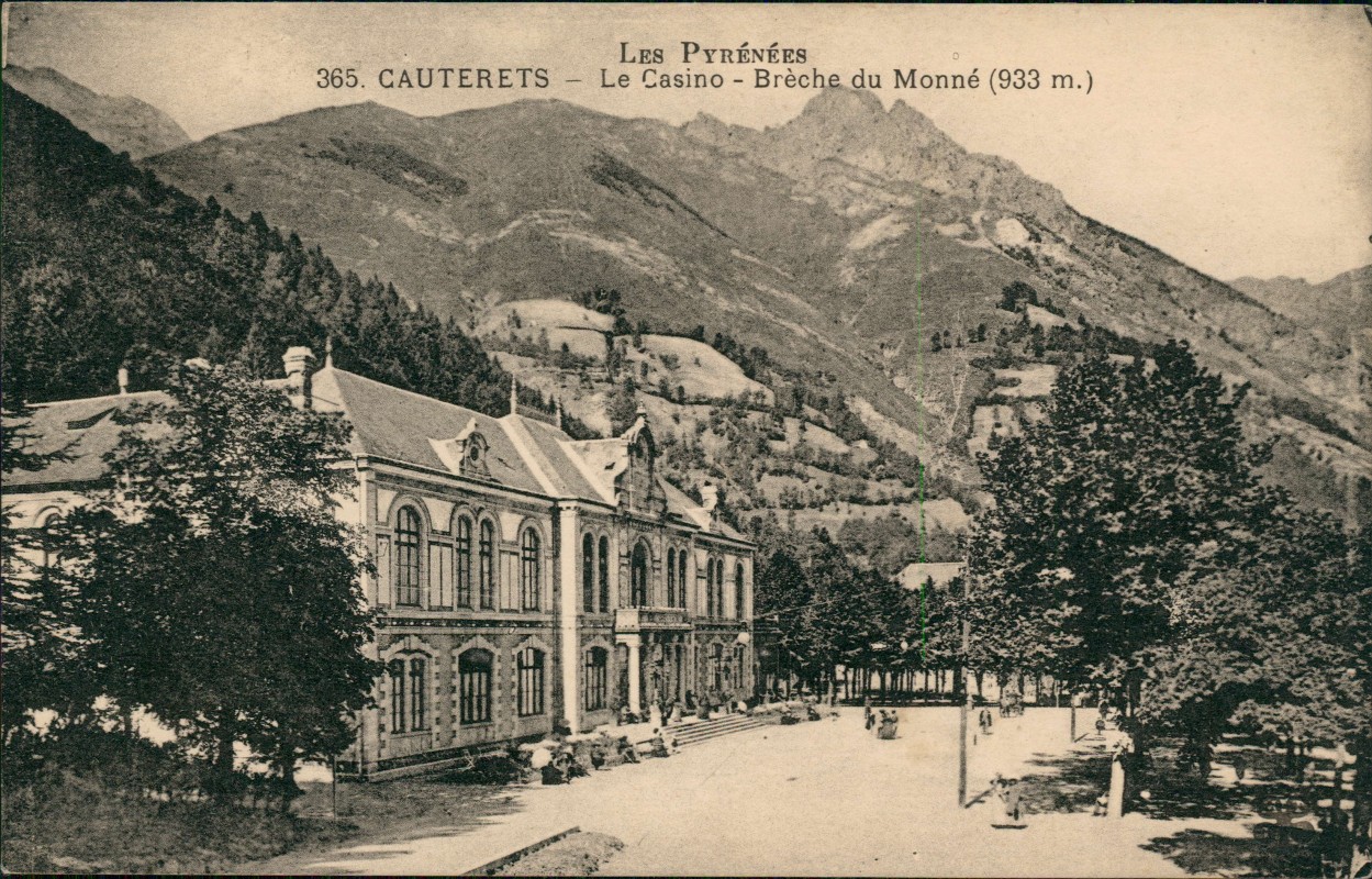 zoom: Image side vintage Postcard from 1919: Le Casino - Brèche du Monné:: Cauterets