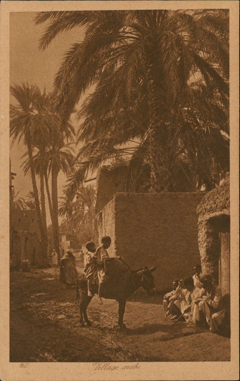 vergrößern: Bildseite historische Ansichtskarte von 1928: Arabische Typen Village arabe Arabien Africa::