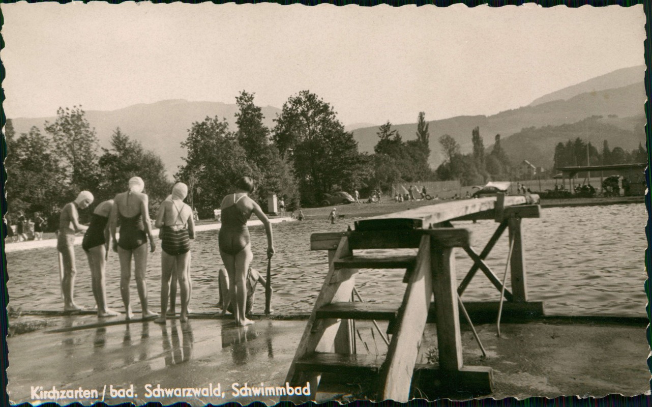 zoom: Image side vintage Postcard from 1957: Schwimmbad - belebt:: Kirchzarten