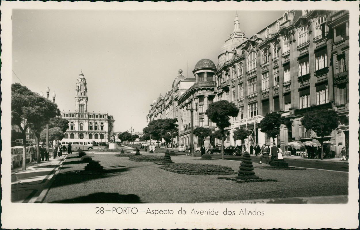zoom: Image side vintage Postcard from 1938: Aspecto da Avenida dos Aliados - Fotokarte:: Porto