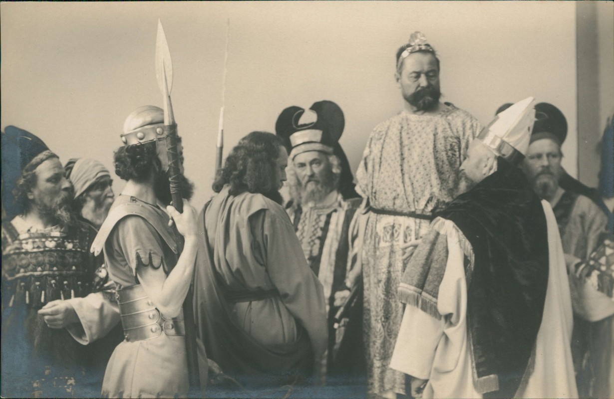 zoom: Image side vintage Postcard from 1910: Passionsspiele Jesus vor Pilatus:: Oberammergau