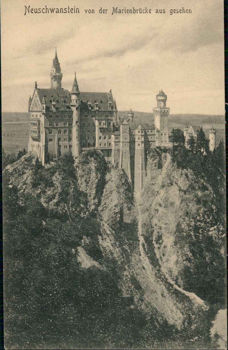 zoom: Image side vintage Postcard from 1908: Schloss Neuschwanstein von der Marienbrücke aus gesehen:: Schwangau