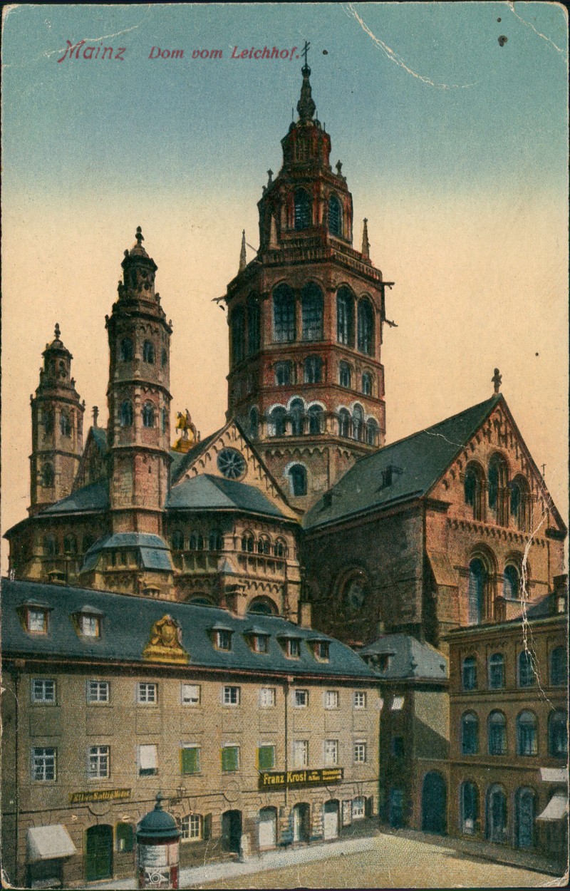 vergrößern: Bildseite historische Ansichtskarte von 1917: Dom vom Leichhof gesehen:: Mainz