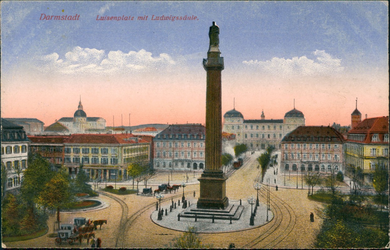 vergrößern: Bildseite historische Ansichtskarte von 1910: Luisenplatz mit Ludwigssäule:: Darmstadt