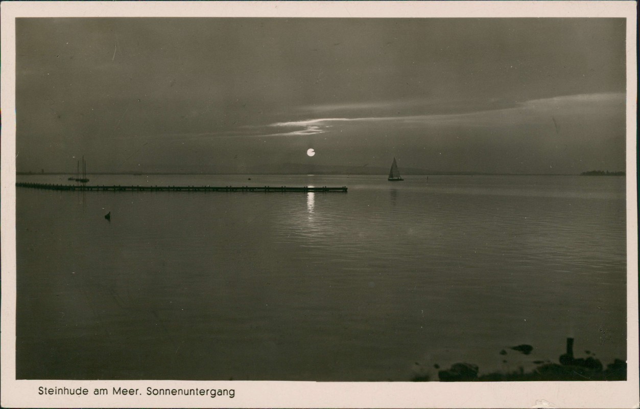 zoom: Image side vintage Postcard from 1952: am Meer. Sonnenuntergang Stimmungsbild:: Steinhude-Wunstorf