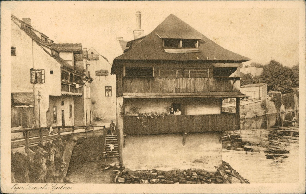 zoom: Image side vintage Postcard from 1929: Die alte Gerberei:: Cheb