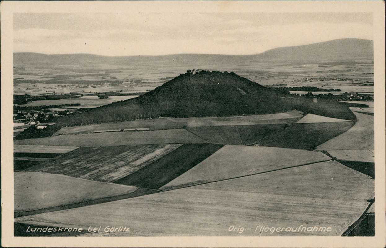 zoom: Image side vintage Postcard from 1940: Luftbild Landeskronstraße:: Görlitz