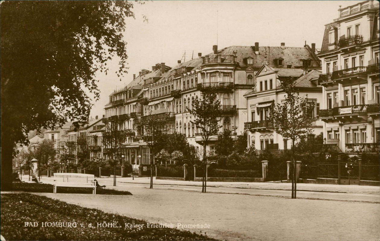 zoom: Image side vintage Postcard from 1926: Kaiser Friedrich Promenade - Fotokarte:: Bad Homburg