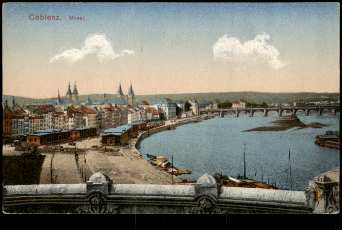 zoom: Image side vintage Postcard from 1910: Panorama-Ansicht, Gebäude am Mosel-Ufer:: Coblenz
