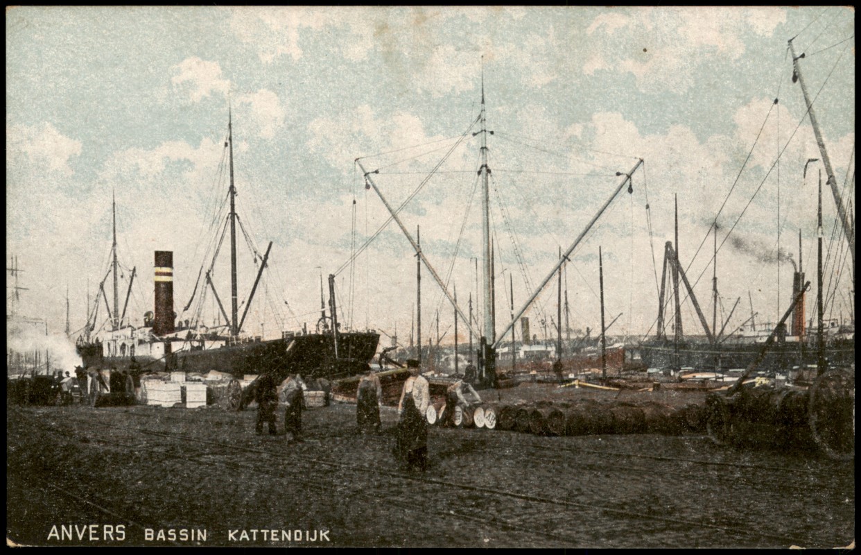 vergrößern: Bildseite historische Ansichtskarte von 1910: HAFEN BASSIN KATTENDIJK Arbeiter Entladung Frachtschiff:: Antwerpen