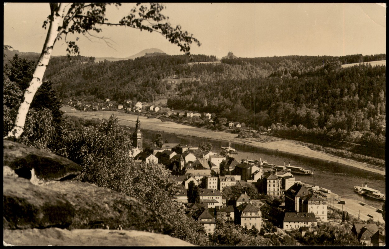 zoom: Image side vintage Postcard from 1963: Panorama-Ansicht mit Krippen Elbe Blick zur DDR-Zeit:: Bad Schandau