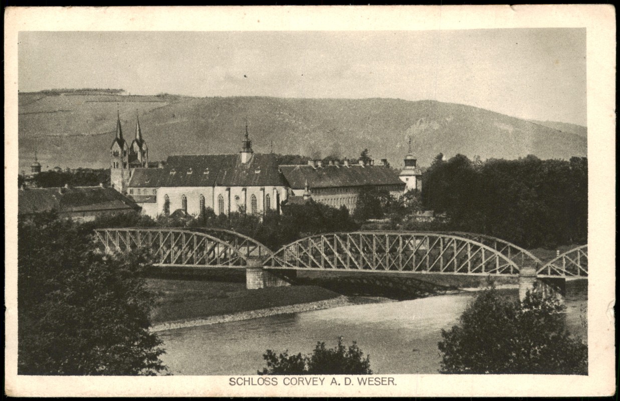 zoom: Image side vintage Postcard from 1928: Schloß Kloster Corvey - Brücke:: Höxter (Weser)