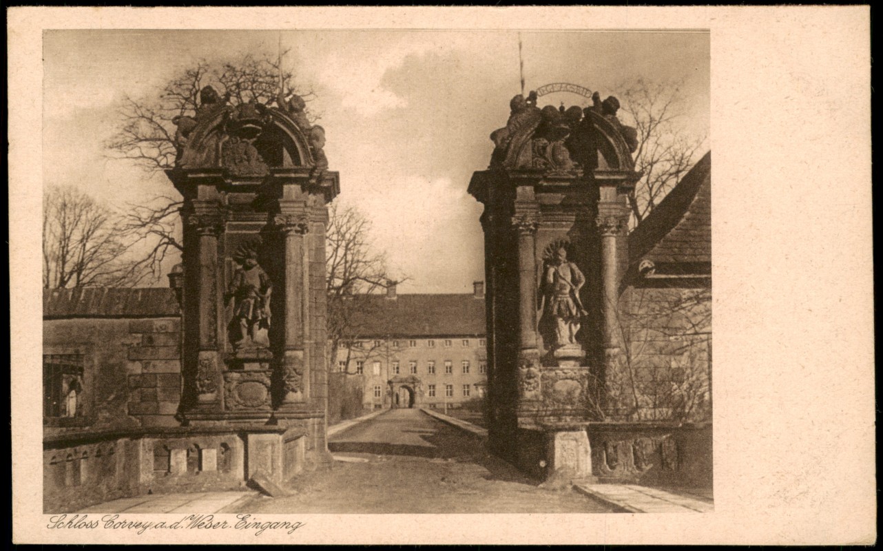 zoom: Image side vintage Postcard from 1928: Schloß Kloster Corvey - Eingang:: Höxter (Weser)