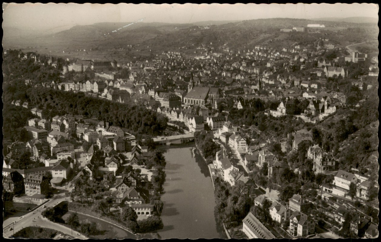 zoom: Image side vintage Postcard from 1961: Luftbild vom Osten - Fotokarte:: Tübingen