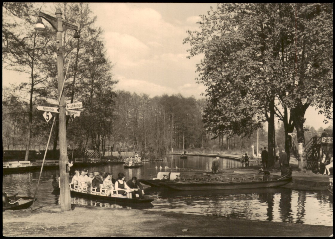 zoom: Image side vintage Postcard from 1964: Spreewald Kahnabfahrtstelle Lubnjow (Blota) Colnarnja:: Lubnjow