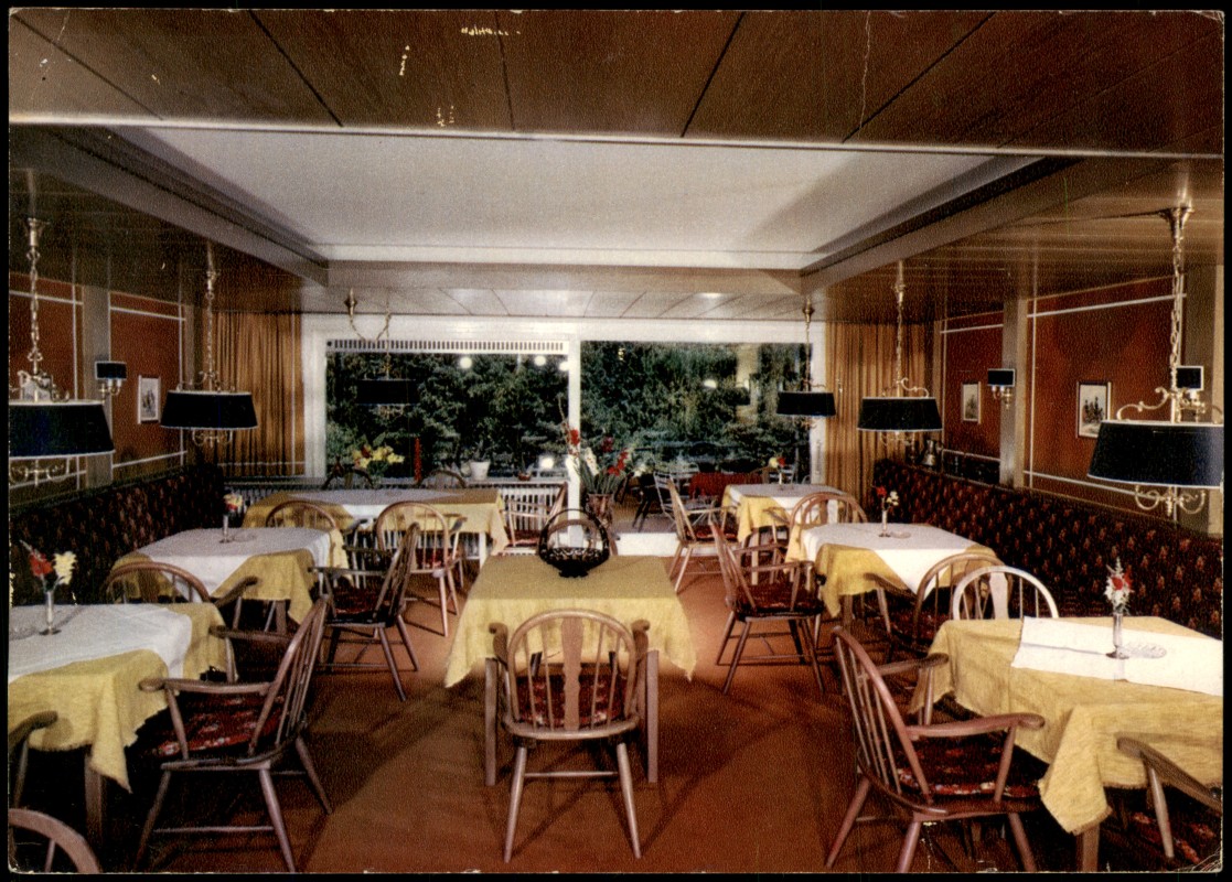 zoom: Image side vintage Postcard from 1965: Hotel GOLDENER HIRSCH Pension Gastraum:: Forbach (Baden)