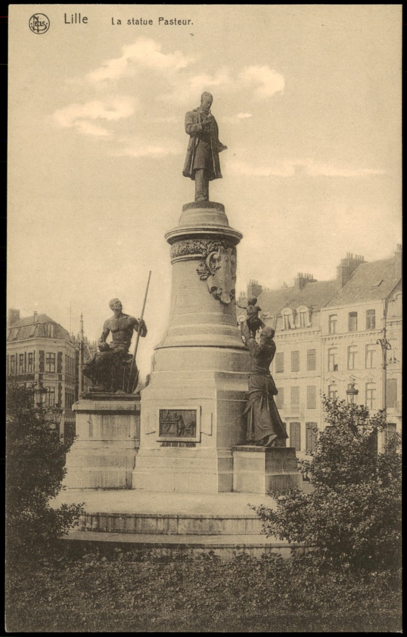 vergrößern: Bildseite historische Ansichtskarte von 1910: La statue Pasteur Denkmal:: Lille