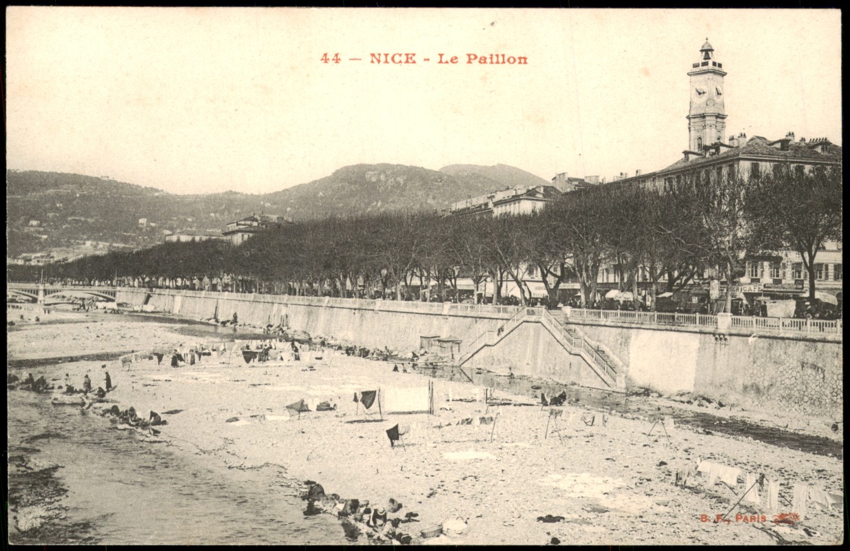 zoom: Image side vintage Postcard from 1910: Le Paillon, Plage, Strand:: Nice