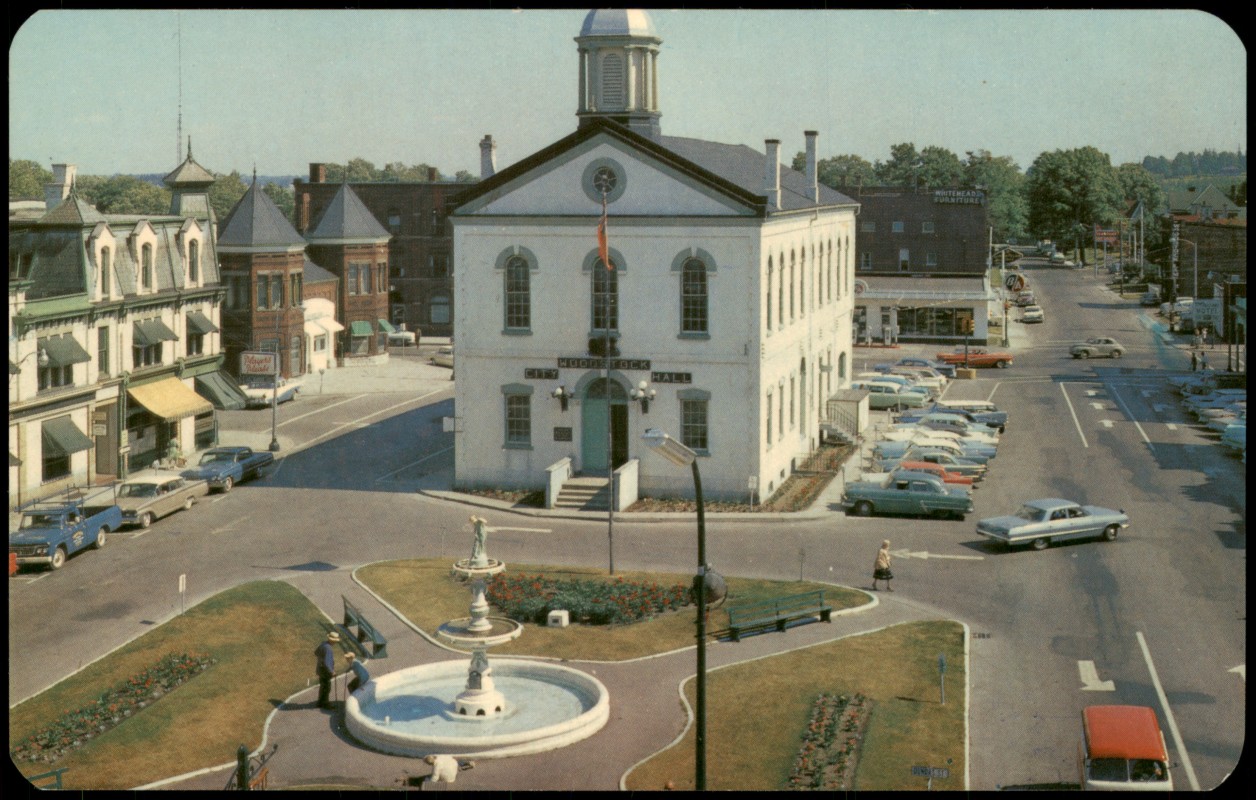 vergrößern: Bildseite historische Ansichtskarte von 1966: City Hall Square:: Woodstock Ontario