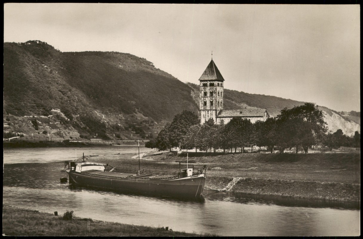 vergrößern: Bildseite historische Ansichtskarte von 1928: Jahnniskirche Schiff:: Niederlahnstein-Lahnstein