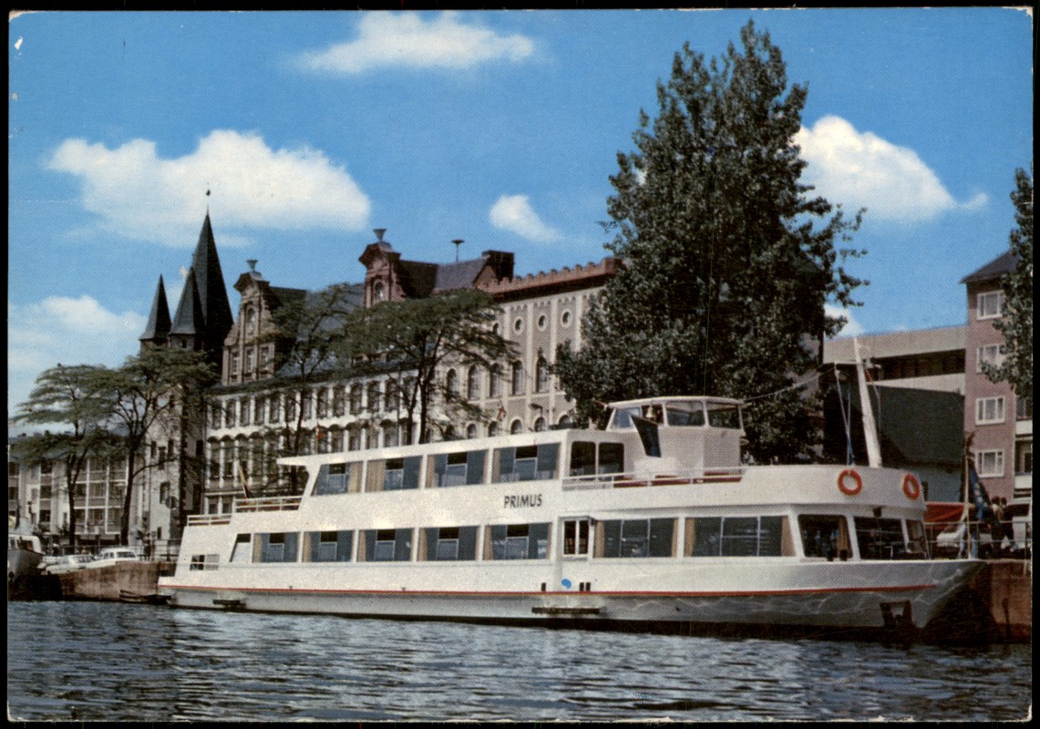 zoom: Image side vintage Postcard from 1980: FRANKFURT AM MAIN mit Fahrgastschiff PRIMUS::